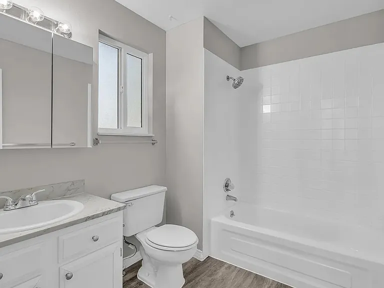 Full bathroom