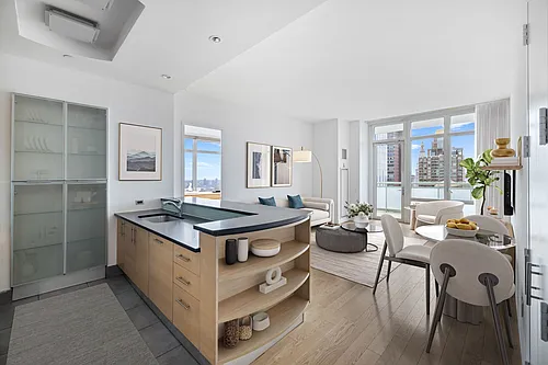 325 5th Ave Photo 1
