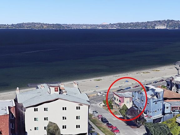 5th image of 2430 Alki Ave SW #Id1051258p