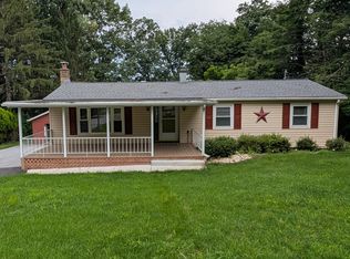 2101 S Forge Rd, Palmyra, PA 17078