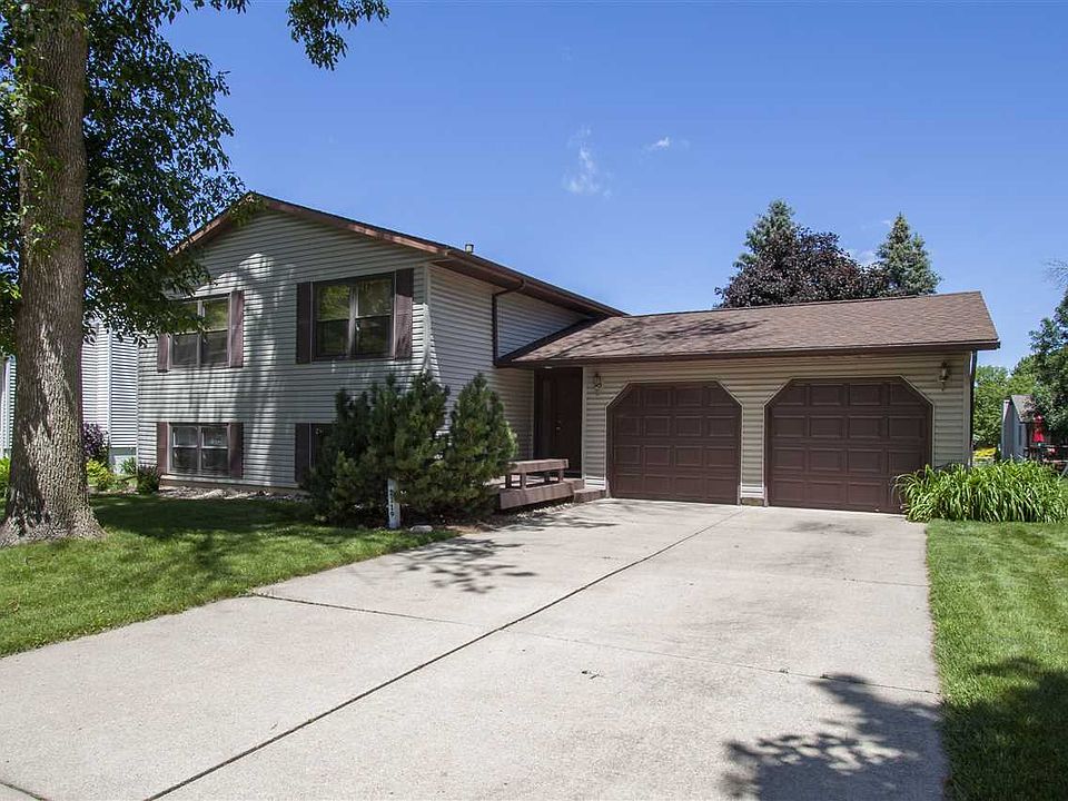 1st image of 2119 Coventry Ln