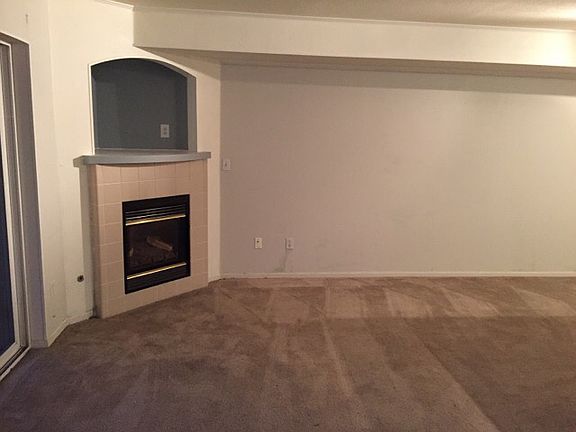 4th image of 901 E Marine View Dr Unit 403