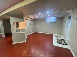 622 Chartwell Ct #Basement, Pickering, ON L1V 4R8