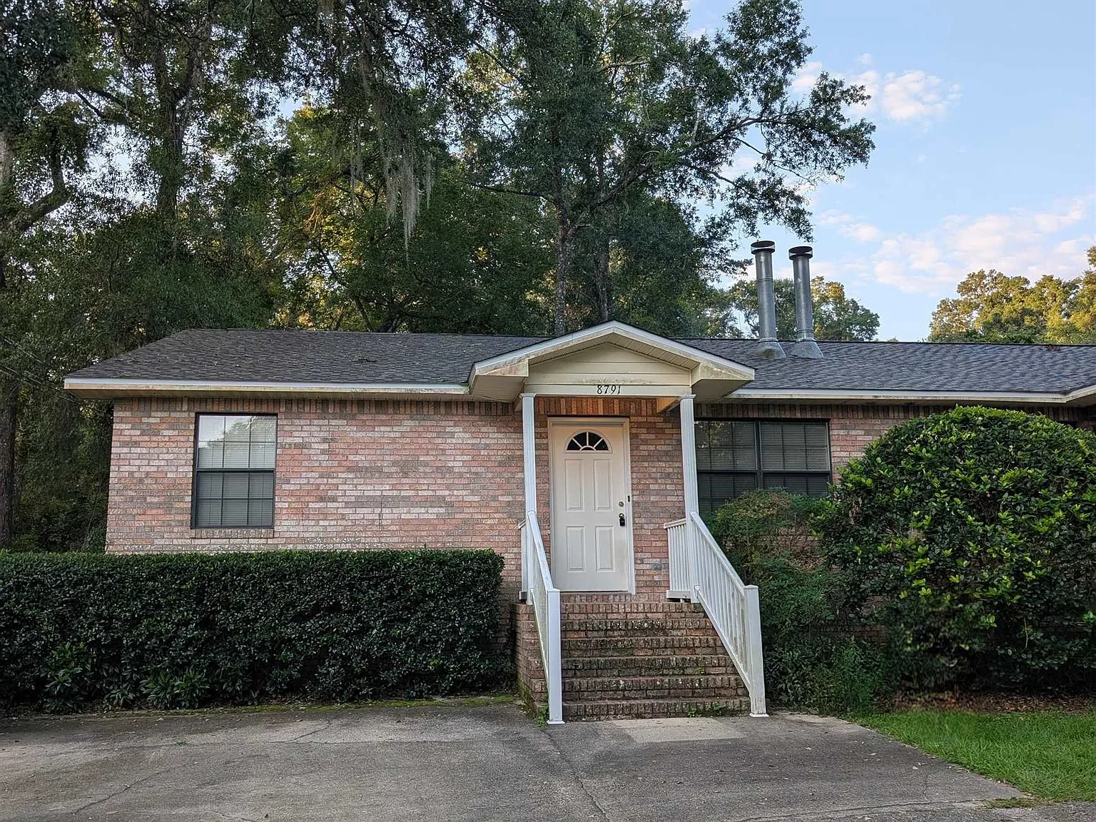 2 bed, 1240 sqft, $1,195 — Photo 1