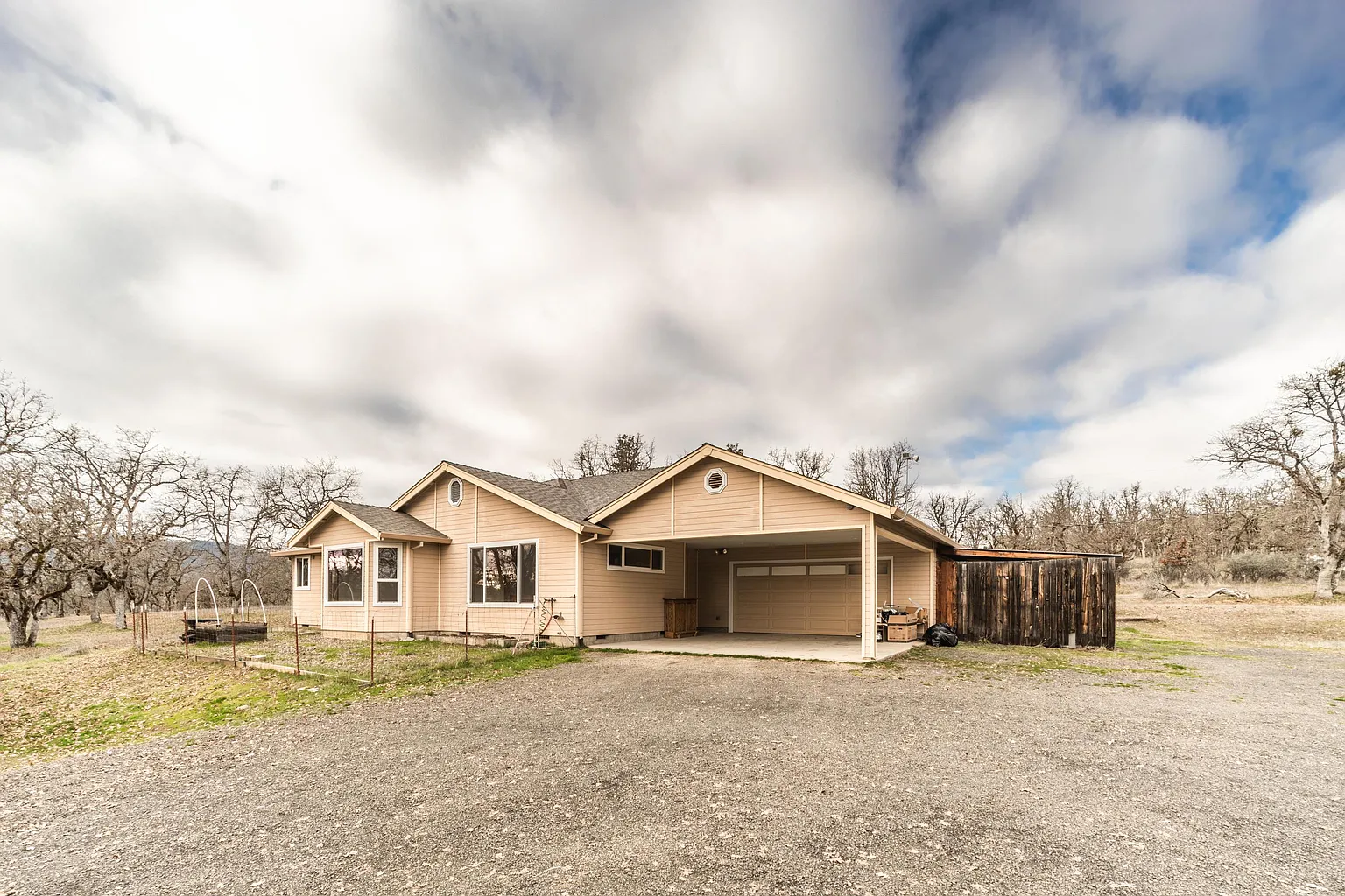 12497 Duggan Rd photo 1