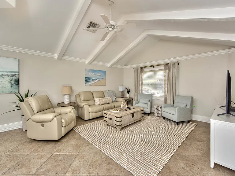 1614 Forest Lakes Blvd — Photo 6