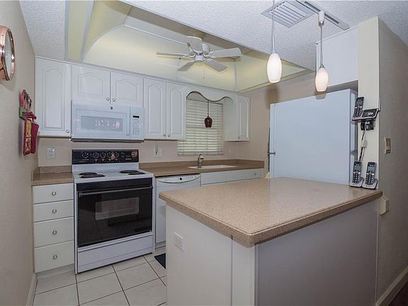 3rd image of 1080 Bal Harbor Blvd Unit 5