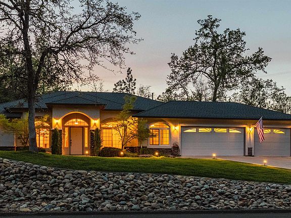 2nd image of 19035 Apple Valley Dr