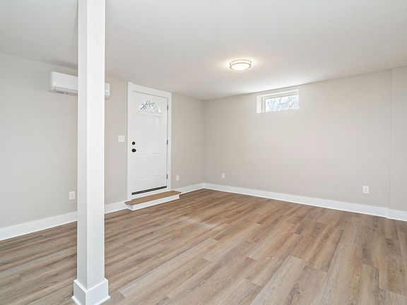 2nd image of 1613 Clinch Ave SW