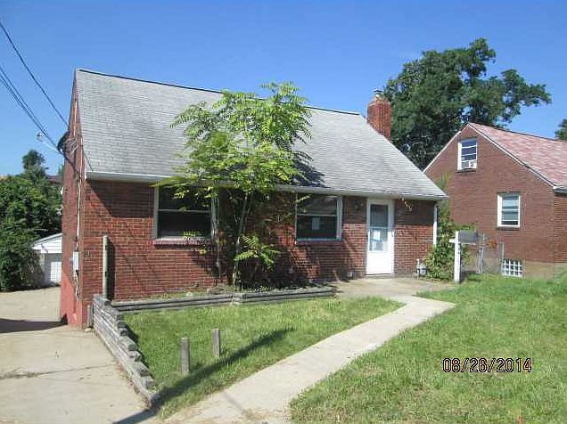 1st image of 715 E Pgh McKeesport Blv