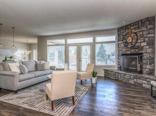 61532 Hillridge Rd, Bend, OR 97702