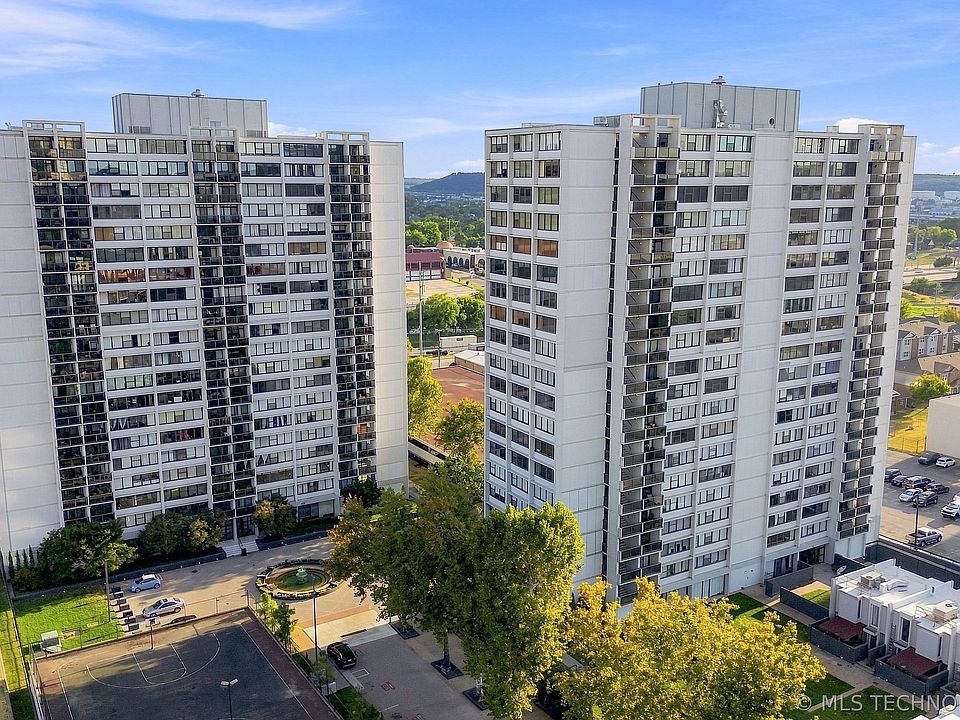1st image of 410 W 7th St APT 728
