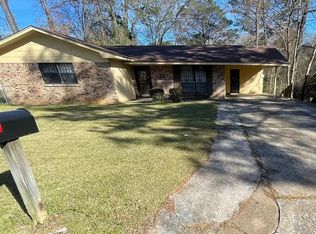 154 E Woodcrest Dr, Jackson, MS 39212