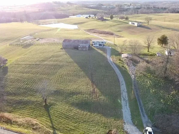 7181 Bloomfield Rd, Springfield, KY 40069