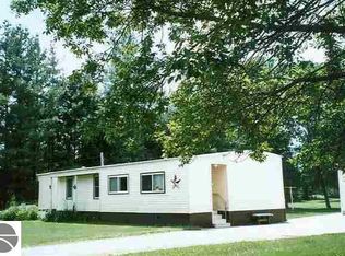 2279 Orchard Ln, Hale, MI 48739