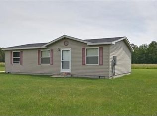 30043 Allen Rd, Dowagiac, MI 49047
