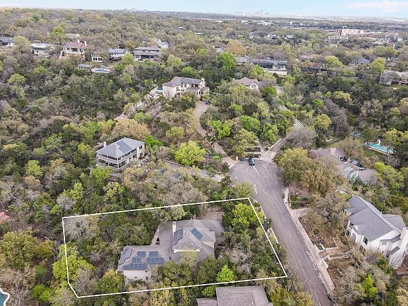 On a cul-de-sac in the heart of Northwest Hills