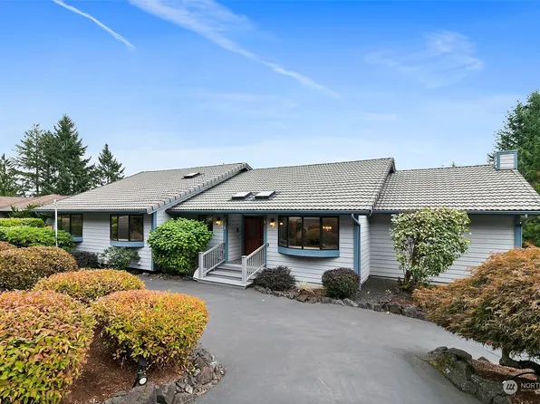 231 E Rainier Court, Allyn, WA 98524