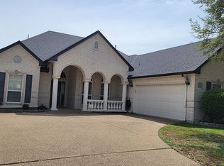 10701 Whitestone Ranch Rd, Benbrook, TX 76126