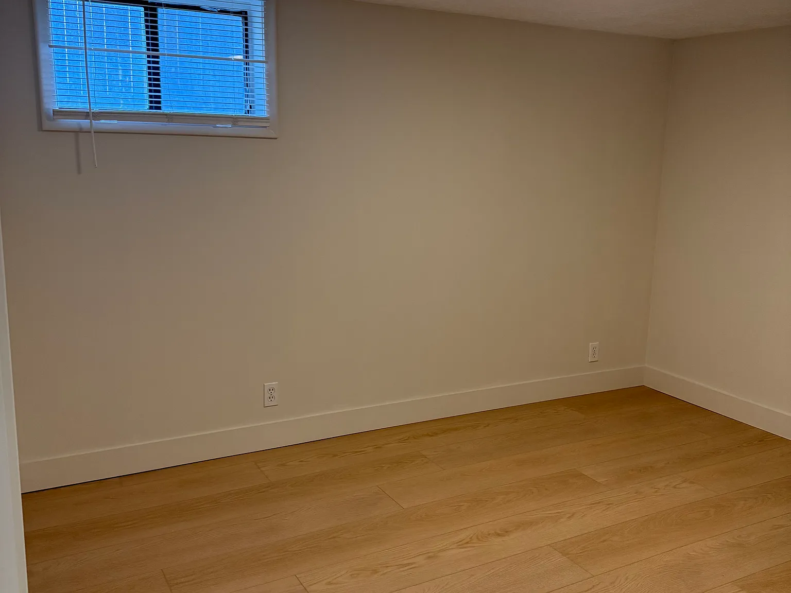 2 bed, 939 sqft, $1,749 — Photo 4