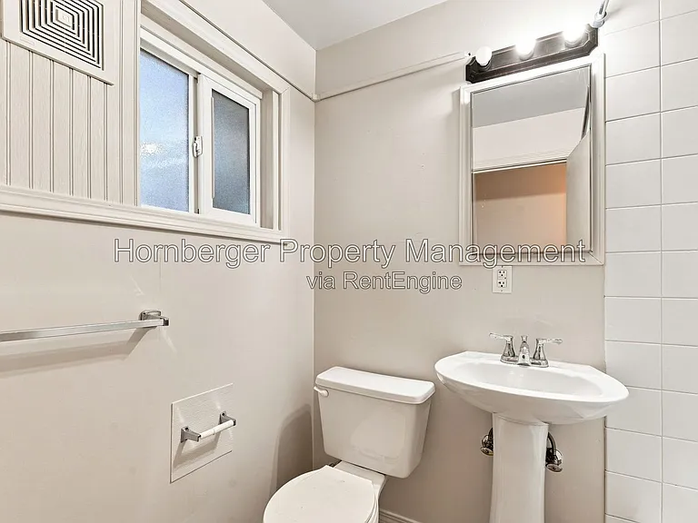 1508 N Post St — Photo 11