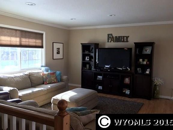 2nd image of 655 Juniper St