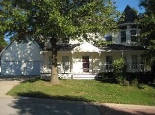 6833 Bluejacket St, Shawnee, KS 66203