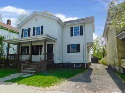 11 Grant Street, Poughkeepsie, NY, 12601