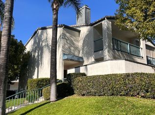 1002 Via Zapata, Riverside, CA 92507