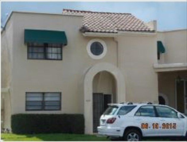 1st image of 425 NW 36th Ave