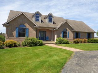 3814 56th St, Holland, MI 49423