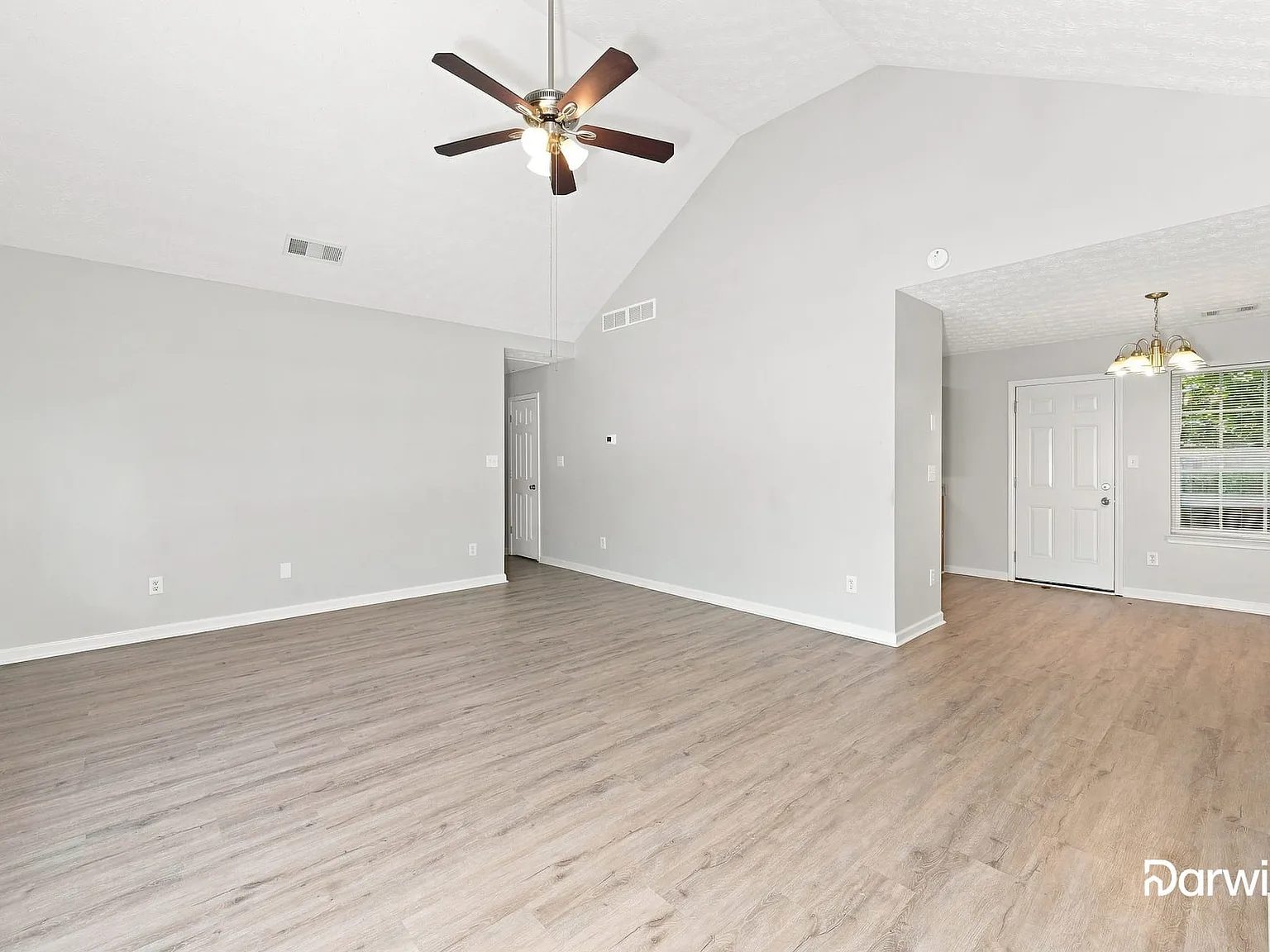 3 bed, 2.0 bath, 1612 sqft, $1,790 — Photo 4