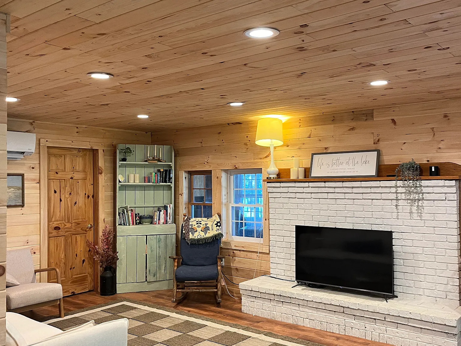 4 bed, 1547 sqft, $2,800 — Photo 3