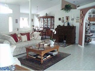 4th image of 2918 W Beamwood Dr