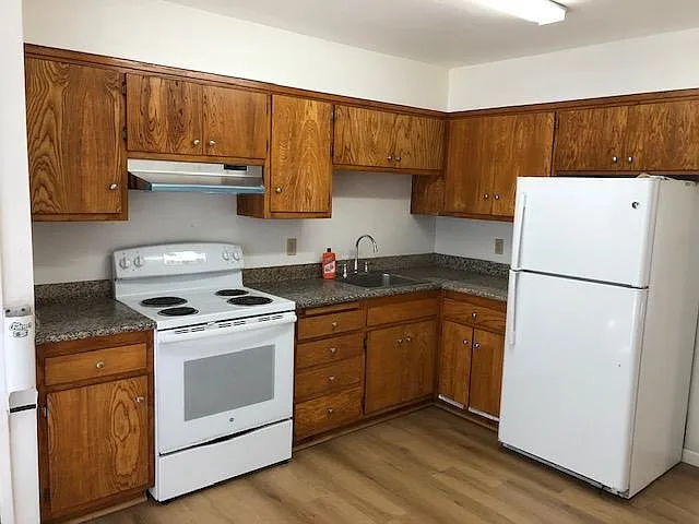 2 bed, 900 sqft, $2,350 — Photo 3