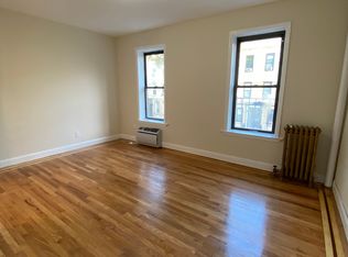 3426 41st St APT 2D, Long Island City, NY 11101