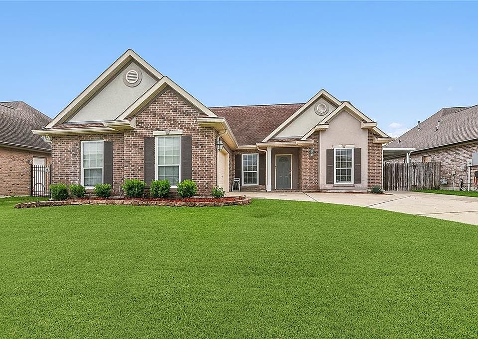1st image of 2736 Villemont Ct