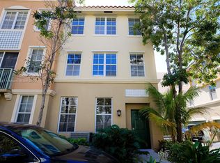 2069 S Ocean Dr UNIT 18, Hallandale Beach, FL 33009