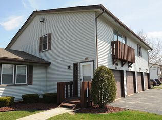 7752 W Garland Ct, Frankfort, IL 60423