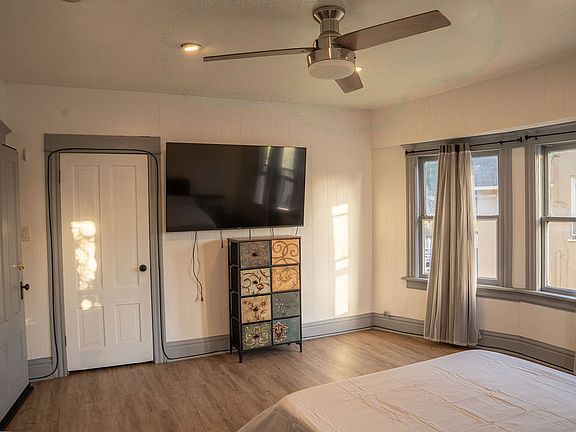 3rd image of 1102 N French St #1/2-A