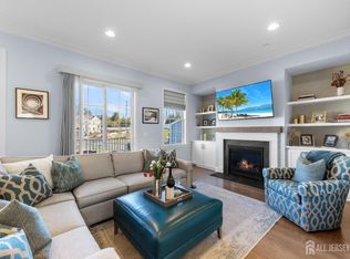 227 Bradley Dr, Wood Ridge, NJ 07075