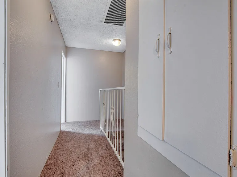 Green Tree Apartments — Photo 20