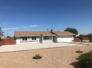 10992 Neola Ct, Apple Valley, CA 92308