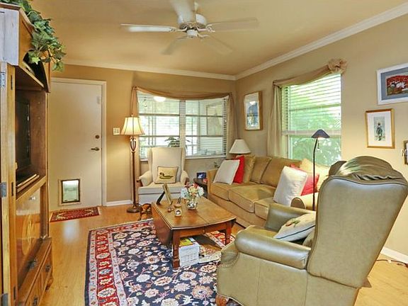 4th image of 3745 Almeria Ave APT 2-S
