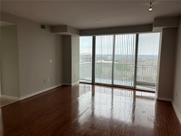 3338 Peachtree Rd NE APT 2102, Atlanta, GA 30326