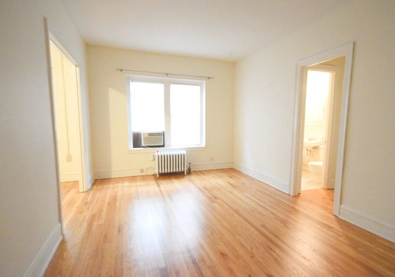 2310 Harriet Ave S — Photo 3