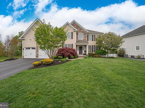 2nd image of 4428 Lobella Ct