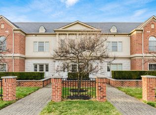 705 N State St APT 211, Westerville, OH 43082