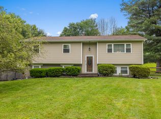 6 Pye Ln #1, Wappingers Falls, NY 12590