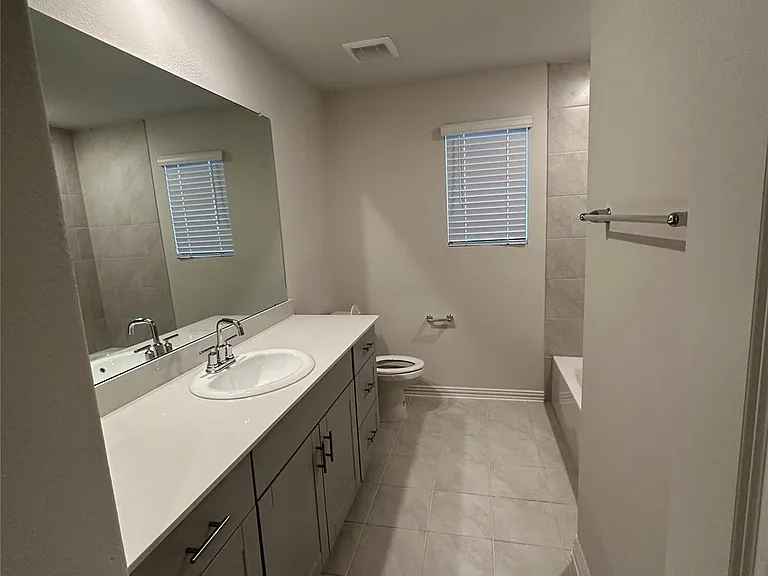 Full Bath
